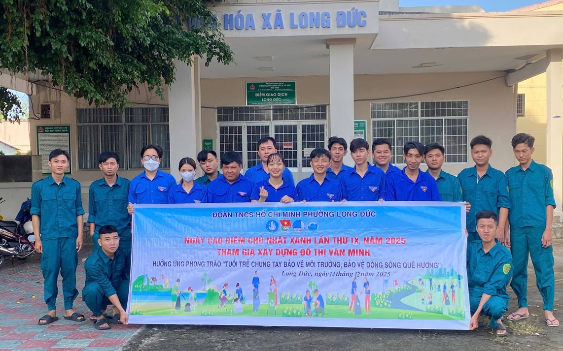Đoàn thanh niên phường Long Đức tổ chức ra quân "Chủ nhật Xanh" toàn quốc lần thứ IX.