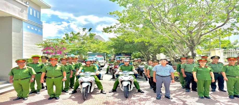 Công an phường Long Đức tổ chức Lễ ra quân cao điểm tấn công, trấn áp tội phạm, bảo đảm ANTT
