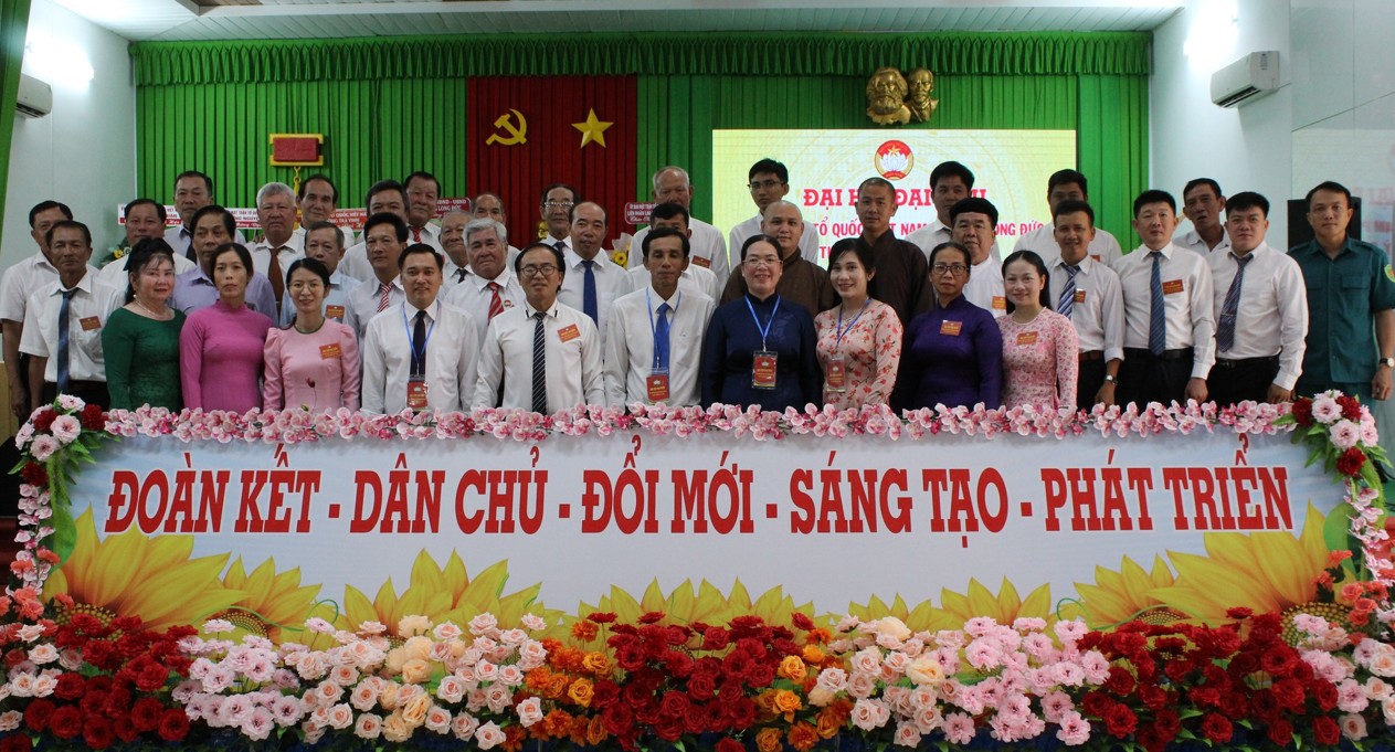 Phiên trù bị Đại hội Đại biểu MTTQ Việt Nam phường Long Đức lần thứ I, nhiệm kỳ 2025-2030.